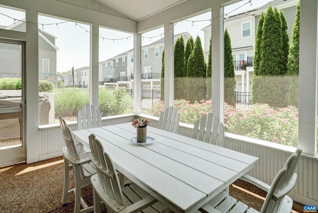 5622 UPLAND DR, Crozet, VA 22932