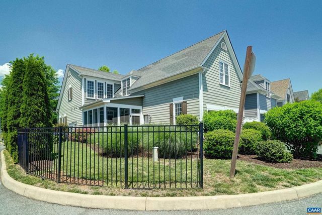 5622 UPLAND DR, Crozet, VA 22932