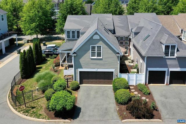 5622 UPLAND DR, Crozet, VA 22932