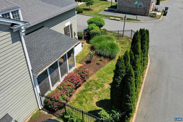 5622 UPLAND DR, Crozet, VA 22932