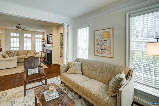 5622 UPLAND DR, Crozet, VA 22932