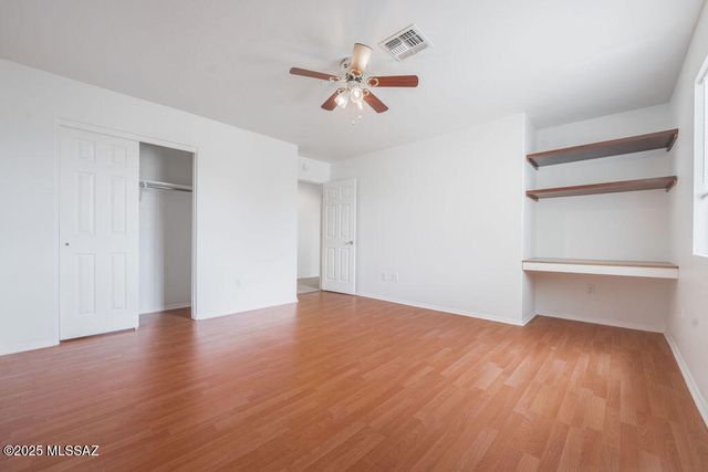 8157 W Solitary Eagle Court, Tucson, AZ 85757