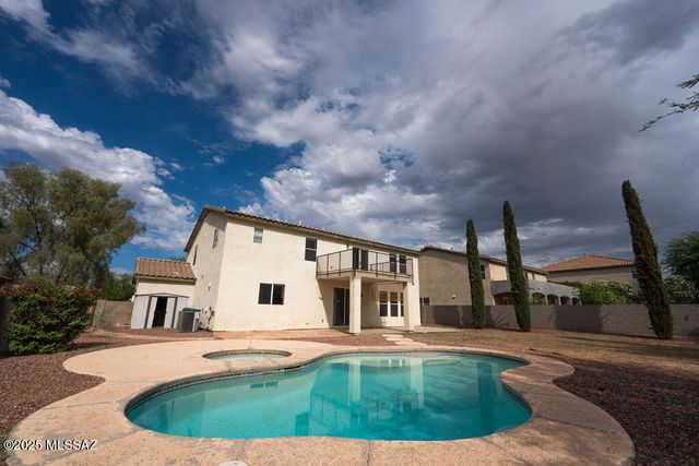 8157 W Solitary Eagle Court, Tucson, AZ 85757