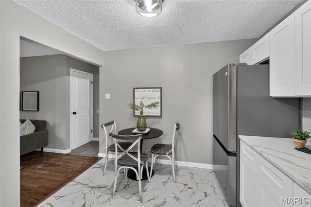 11644 Altozano Lane, Florissant, MO 63033