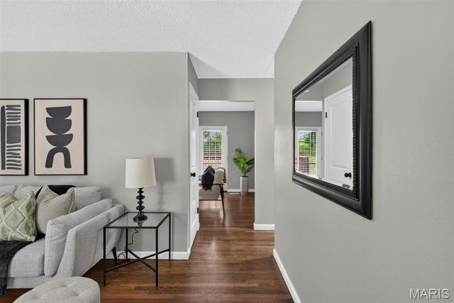 11644 Altozano Lane, Florissant, MO 63033