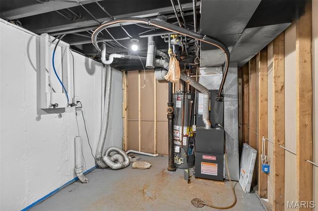 11644 Altozano Lane, Florissant, MO 63033