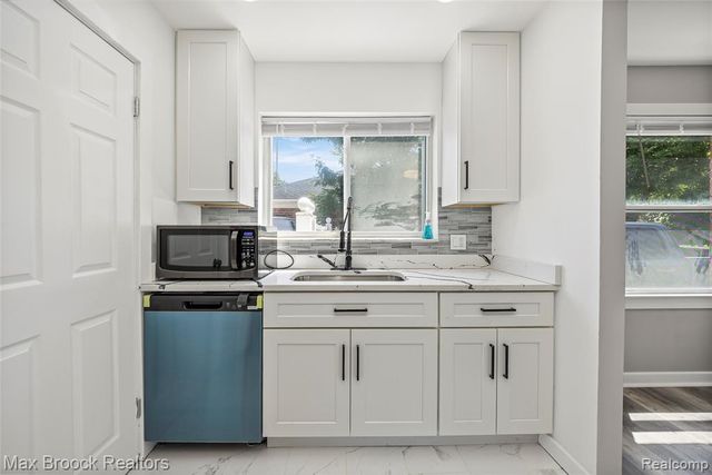 1122 Symes Court, Royal Oak, MI 48067