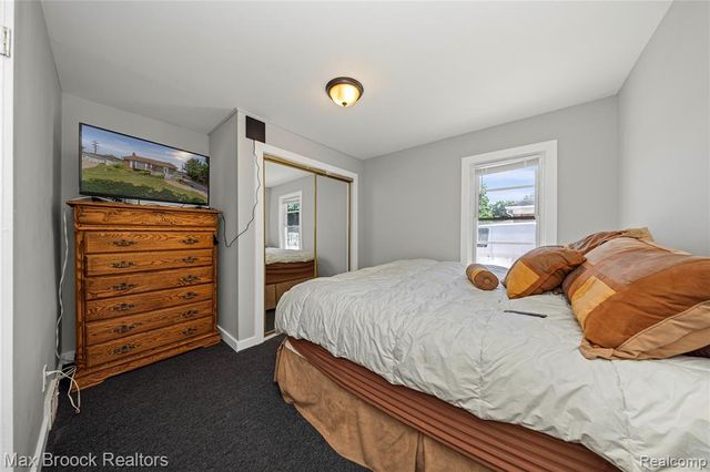 1122 Symes Court, Royal Oak, MI 48067