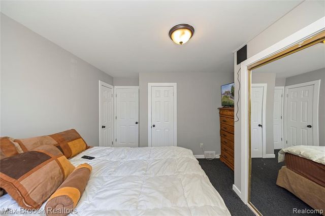 1122 Symes Court, Royal Oak, MI 48067