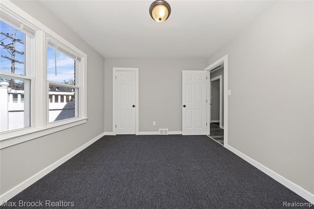 1122 Symes Court, Royal Oak, MI 48067
