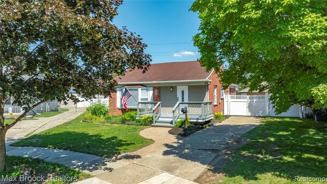 1122 Symes Court, Royal Oak, MI 48067