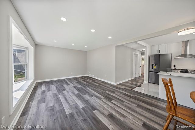 1122 Symes Court, Royal Oak, MI 48067