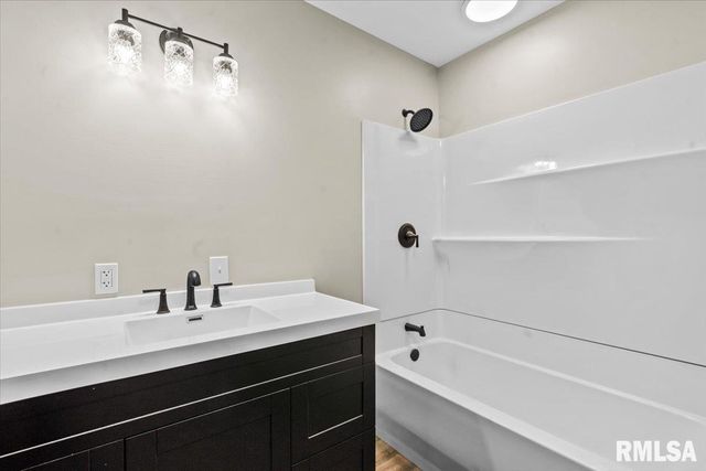 323 N Dye Street, Virden, IL 62690