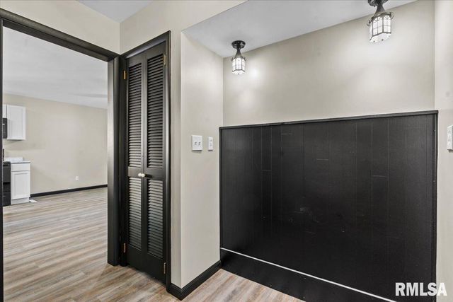 323 N Dye Street, Virden, IL 62690