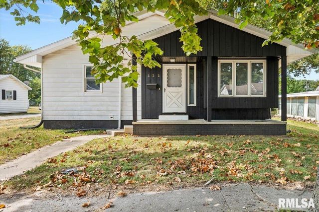 323 N Dye Street, Virden, IL 62690