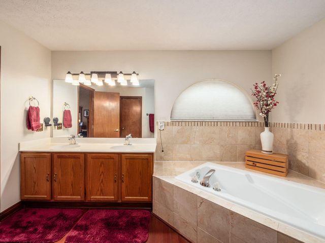 1146 Challis Springs Drive, New Albany, OH 43054