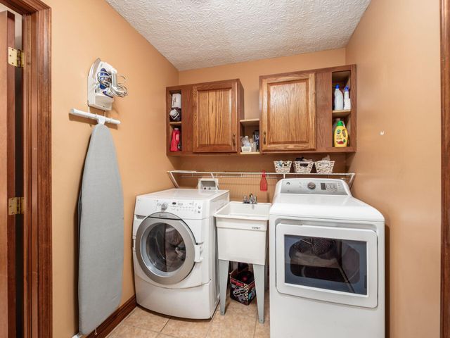 1146 Challis Springs Drive, New Albany, OH 43054