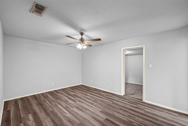 1005 Keller Avenue, Benbrook, TX 76126