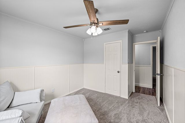 1005 Keller Avenue, Benbrook, TX 76126