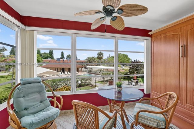 2991 NW 46th Ave 204, Lauderdale Lakes, FL 33313