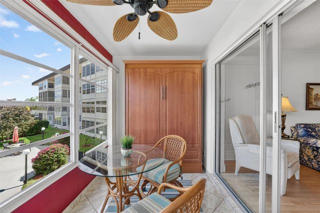 2991 NW 46th Ave 204, Lauderdale Lakes, FL 33313