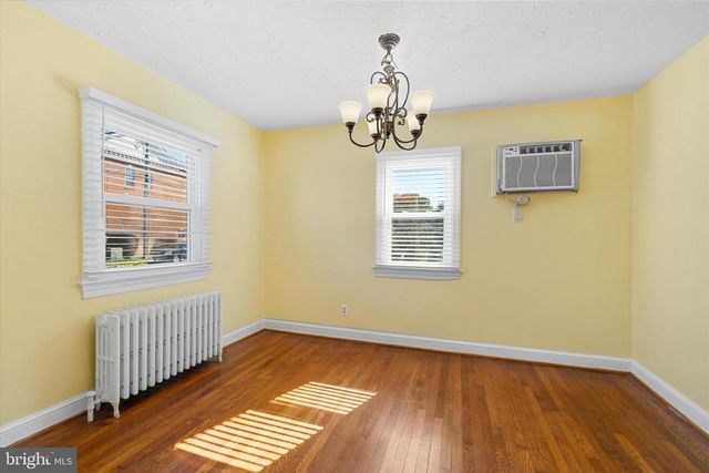 8422 RADFORD AVE, Alexandria, VA 22309