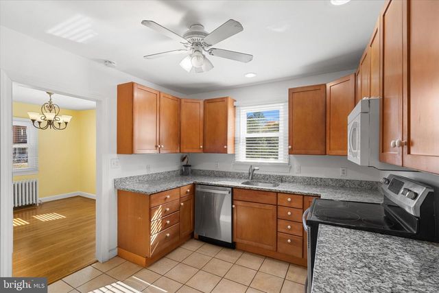 8422 RADFORD AVE, Alexandria, VA 22309