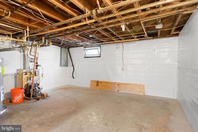 8422 RADFORD AVE, Alexandria, VA 22309