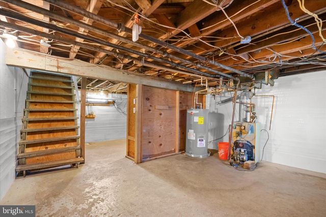 8422 RADFORD AVE, Alexandria, VA 22309