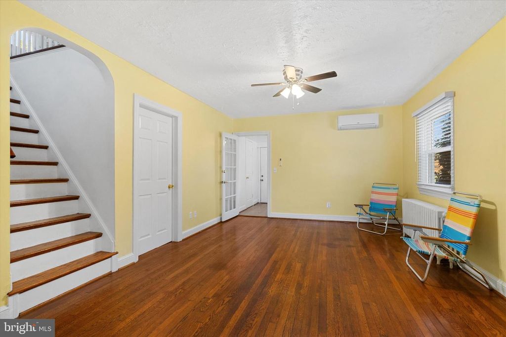 8422 RADFORD AVE, Alexandria, VA 22309