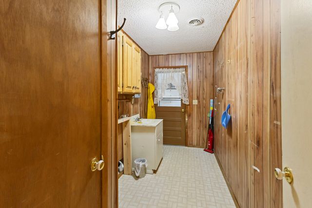 18008 State Highway 76, Cassville, MO 65625