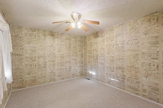 18008 State Highway 76, Cassville, MO 65625