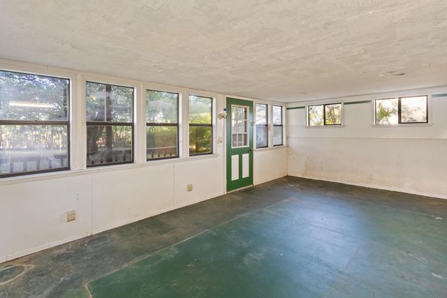 18008 State Highway 76, Cassville, MO 65625