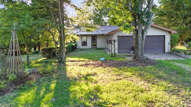 18008 State Highway 76, Cassville, MO 65625