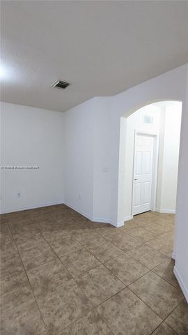 11840 SW 154th Ave 11840, Miami, FL 33196