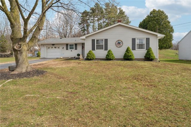 43-45 Roosevelt Avenue, Batavia City, NY 14020