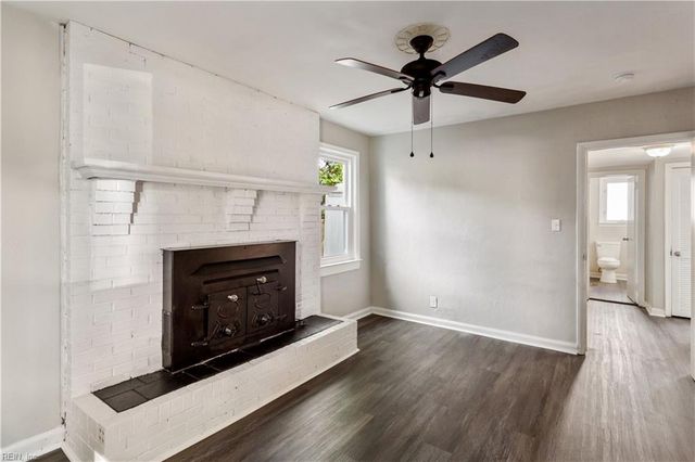 150 Armstrong DR, Hampton, VA 23669