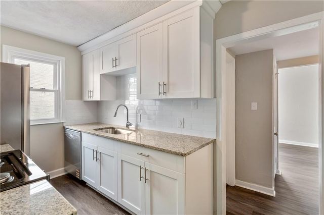 150 Armstrong DR, Hampton, VA 23669