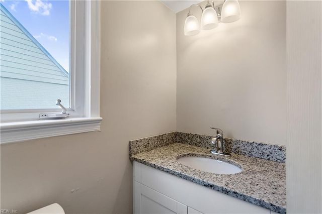 150 Armstrong DR, Hampton, VA 23669