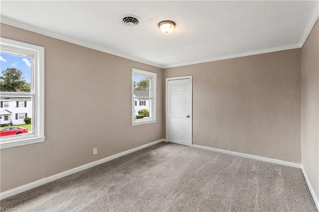 150 Armstrong DR, Hampton, VA 23669