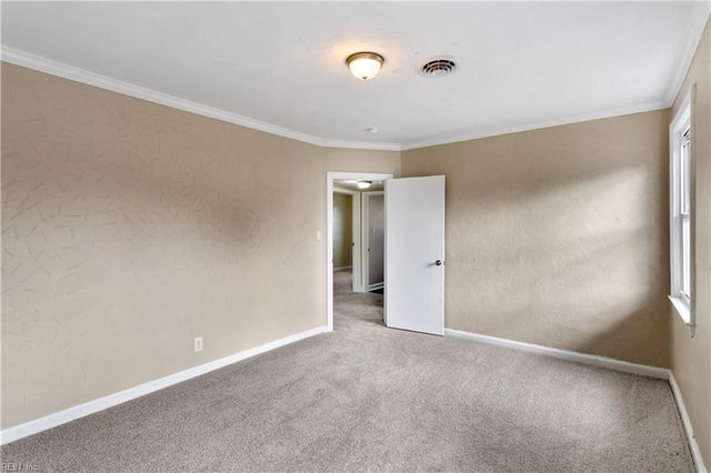 150 Armstrong DR, Hampton, VA 23669
