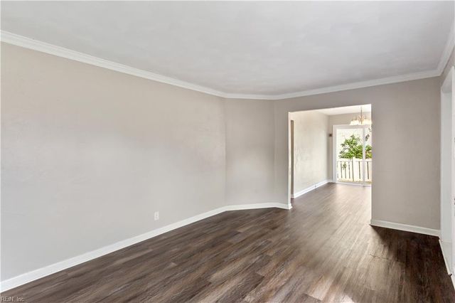 150 Armstrong DR, Hampton, VA 23669