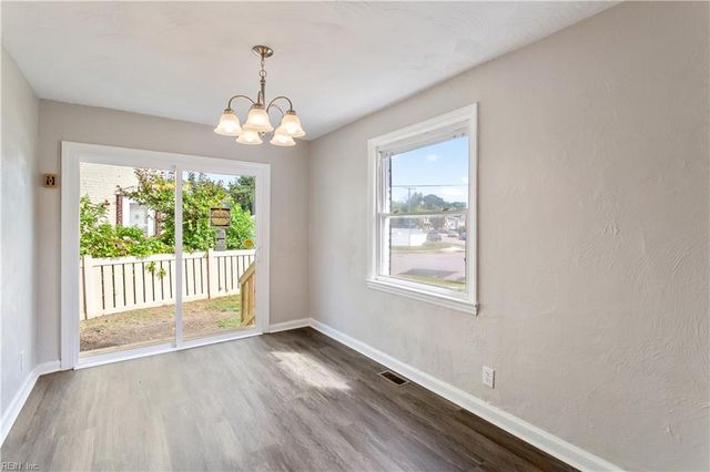 150 Armstrong DR, Hampton, VA 23669