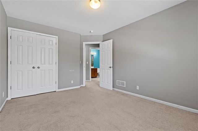 8820 Timber Creek Lane, Pleasant Valley, MO 64068