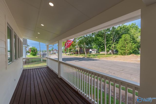 109 W 2nd Street, Tuscumbia, AL 35674