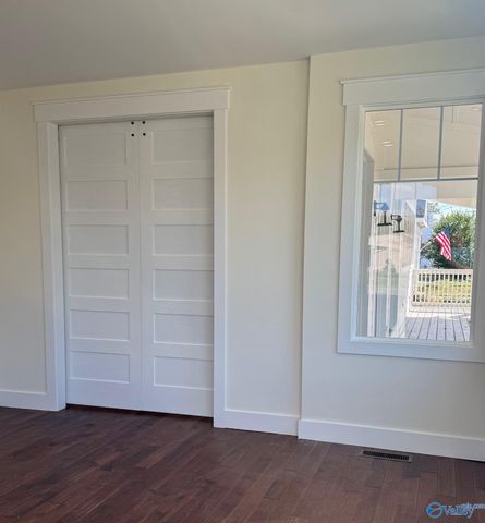 109 W 2nd Street, Tuscumbia, AL 35674