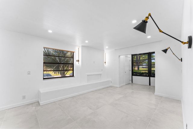 551 Piedmont, Delray Beach, FL 33484