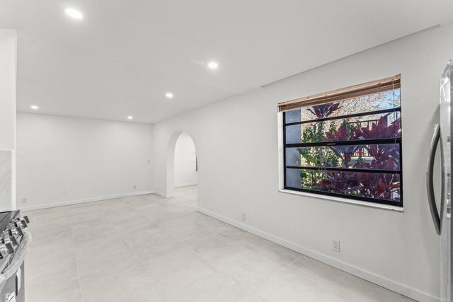 551 Piedmont, Delray Beach, FL 33484