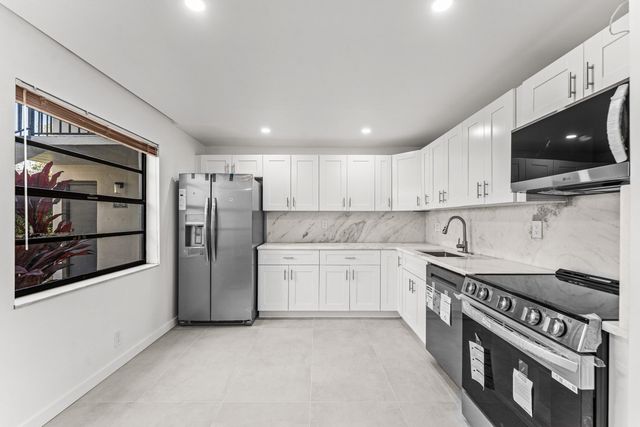 551 Piedmont, Delray Beach, FL 33484