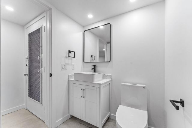 551 Piedmont, Delray Beach, FL 33484